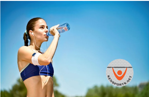 Uống đủ nước giúp bạn có một cơ thể khỏe đẹp